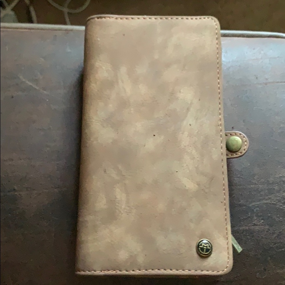 iPhone 6s Plus wallet case